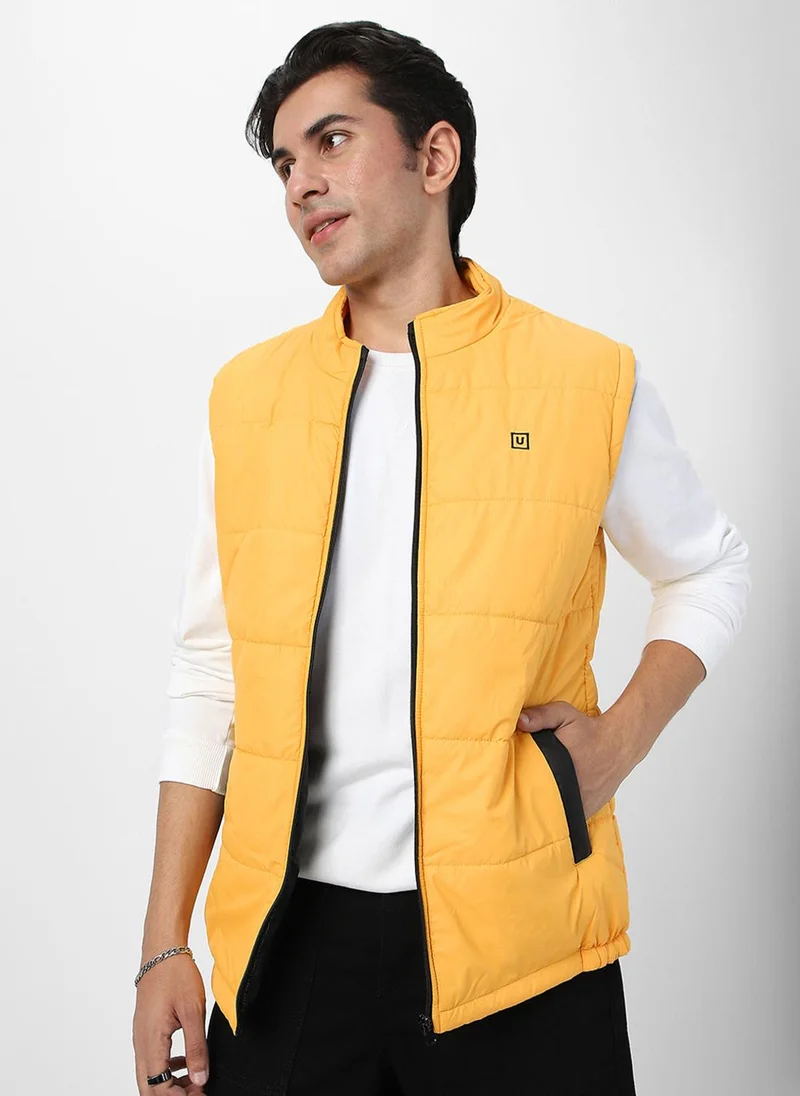 أوربانو فاشن Urbano Fashion Men's Mustard Sleeveless Zippered Puffer Jacket